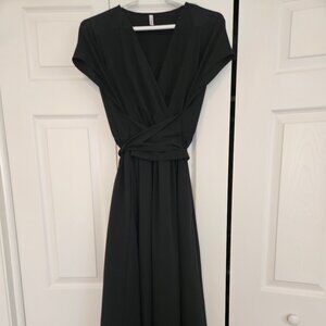 Halara Breezeful V Neck Dress size large black